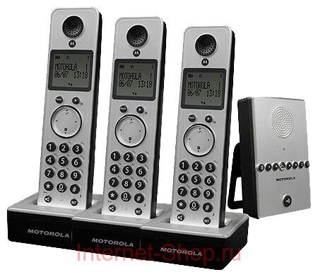 Motorola D713
